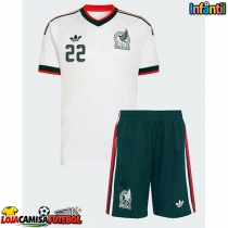 Camisa de Futebol México Hirving Lozano #22 Equipamento Secundário Infantil Mundo 2026 Manga Curta (+ Calças curtas)